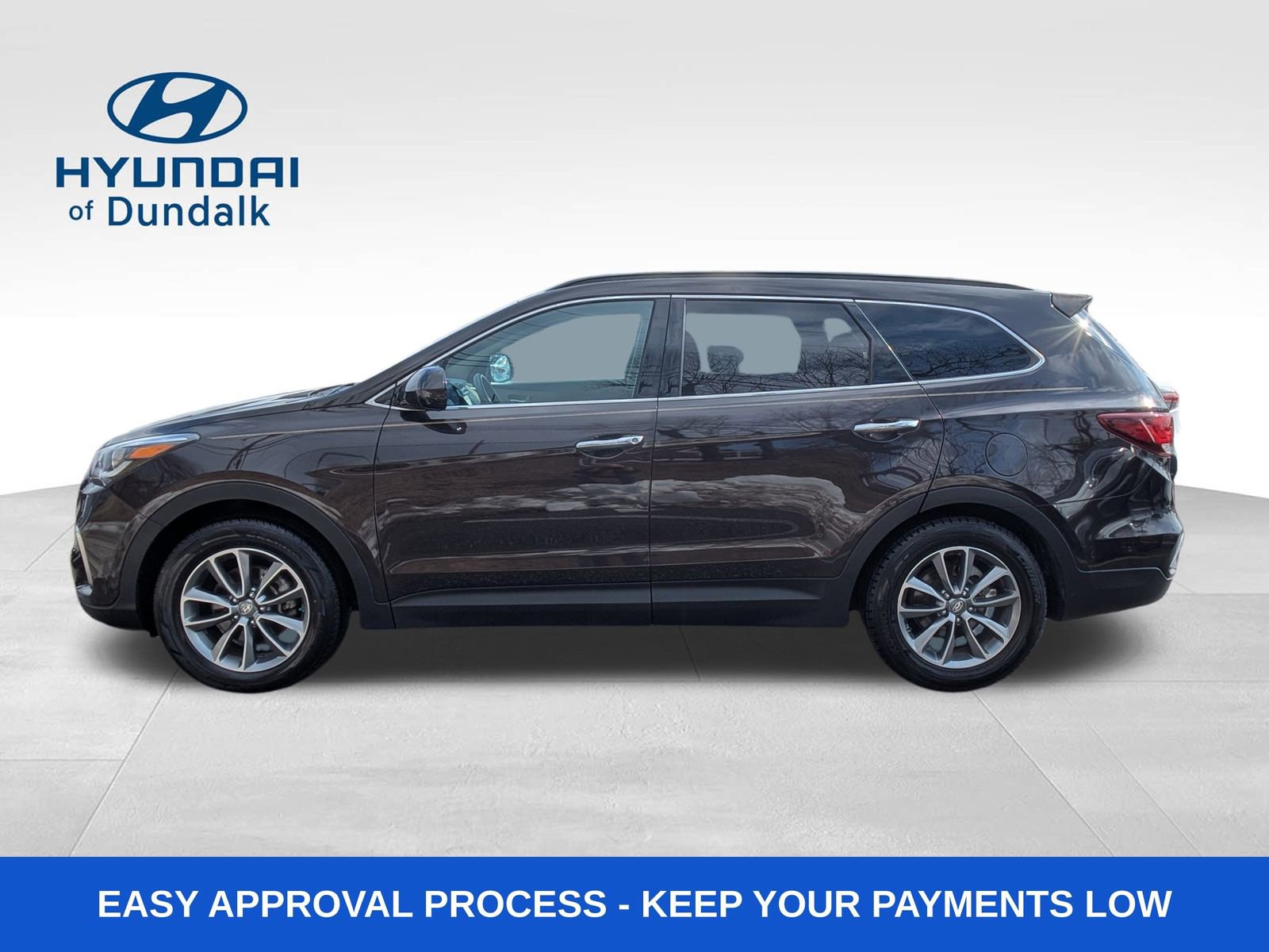 Used 2019 Hyundai Santa Fe XL SE FWD image 2