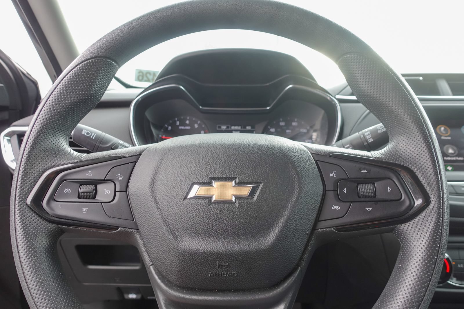 Used 2023 Chevrolet TrailBlazer LT FWD image 17