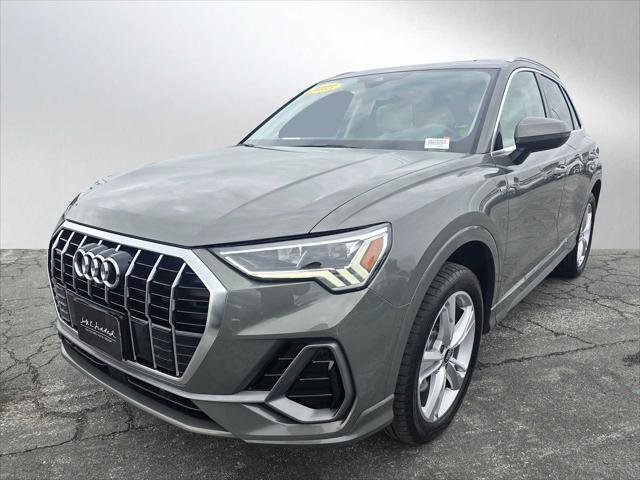 Used 2023 Audi Q3 2.0T Premium Plus w/ Premium Plus Package image 7