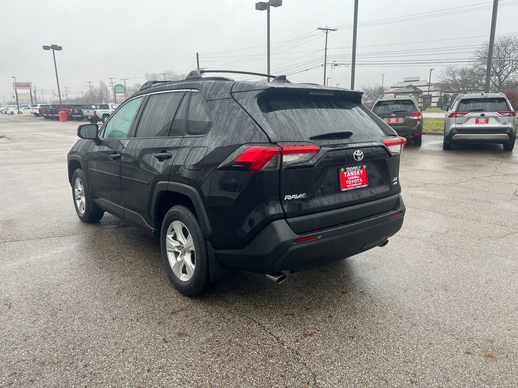 Certified 2020 Toyota RAV4 XLE image 3