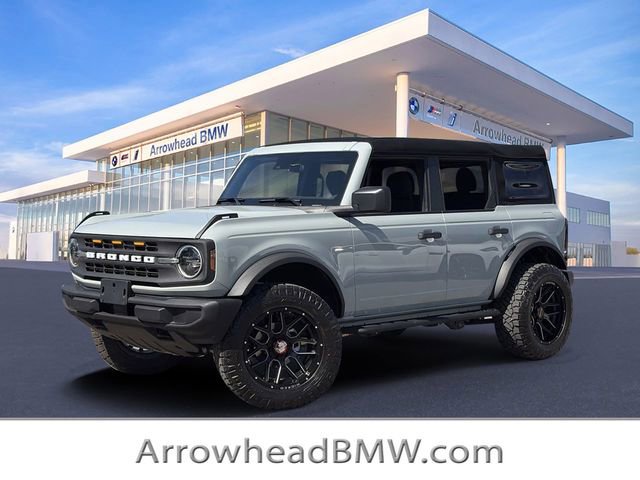 Used 2023 Ford Bronco 4-Door image 1