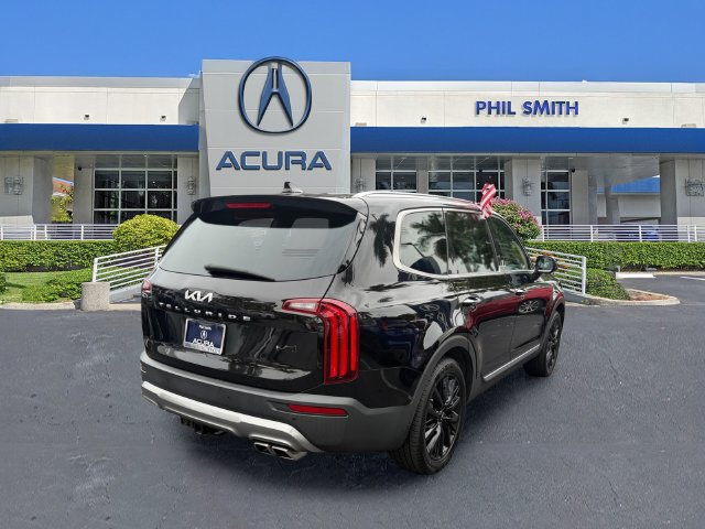 Used 2022 Kia Telluride SX w/ Towing Package FWD image 5