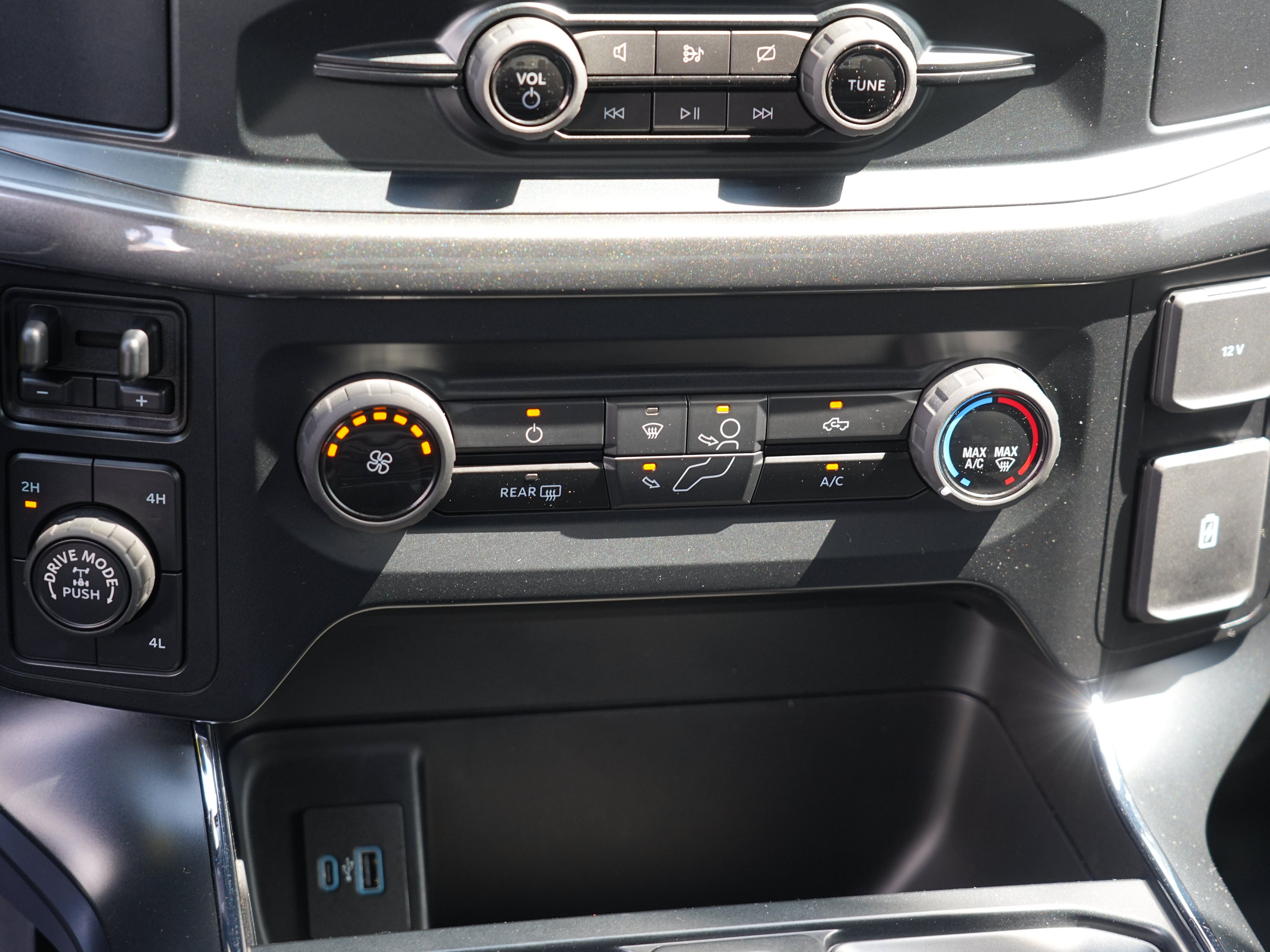 Used 2023 Ford F150 XL w/ STX Appearance Package AWD/4WD image 26
