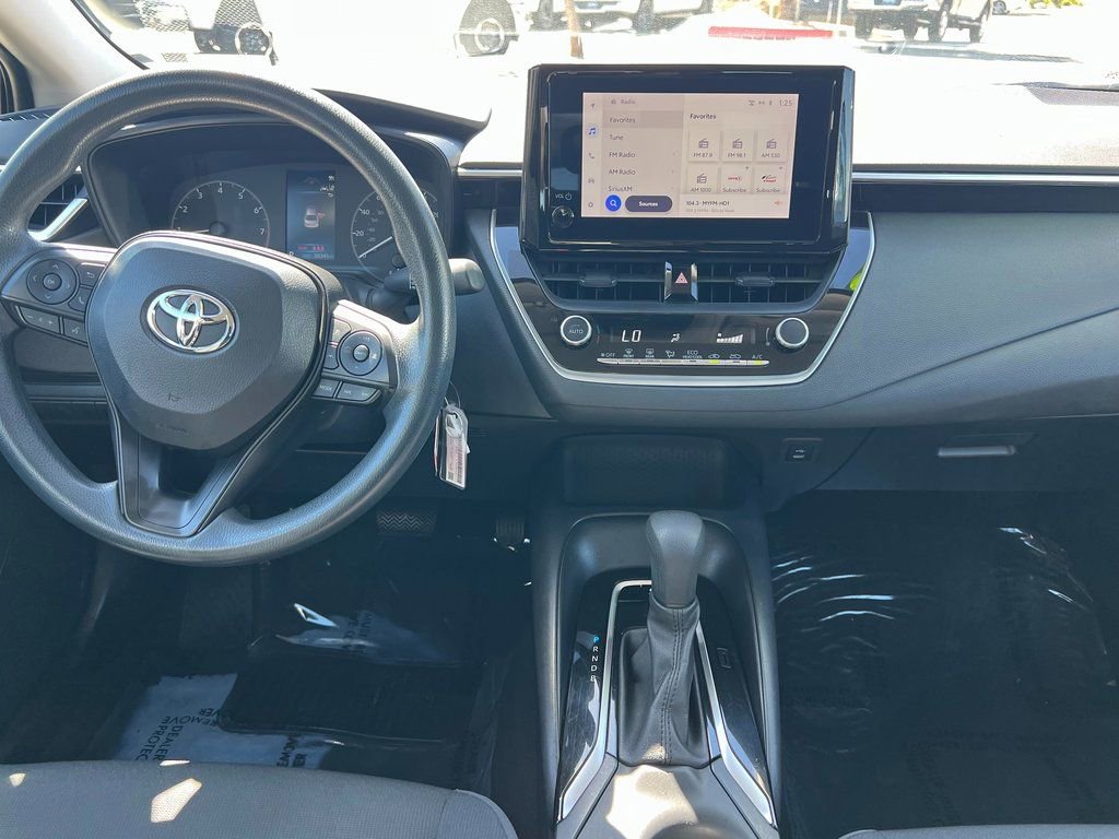 Used 2023 Toyota Corolla LE image 15