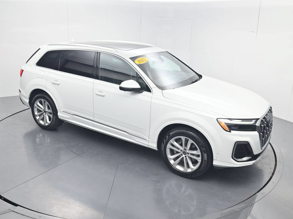 Used 2025 Audi Q7 3.0T Premium Plus AWD/4WD image 65
