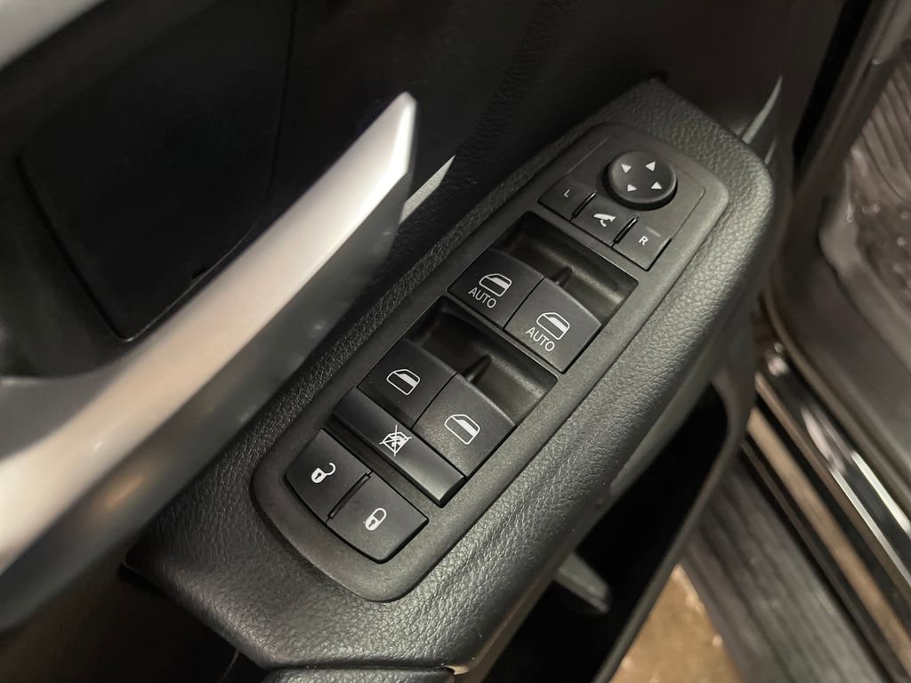 Certified 2023 RAM 1500 Big Horn AWD/4WD image 16