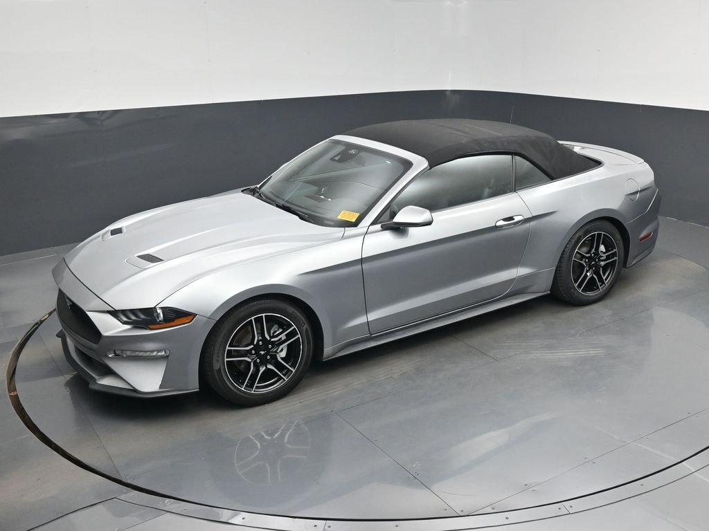 Used 2021 Ford Mustang Premium image 11