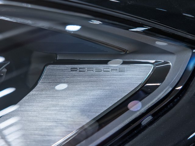 Used 2026 Porsche Cayenne E-Hybrid AWD/4WD image 19