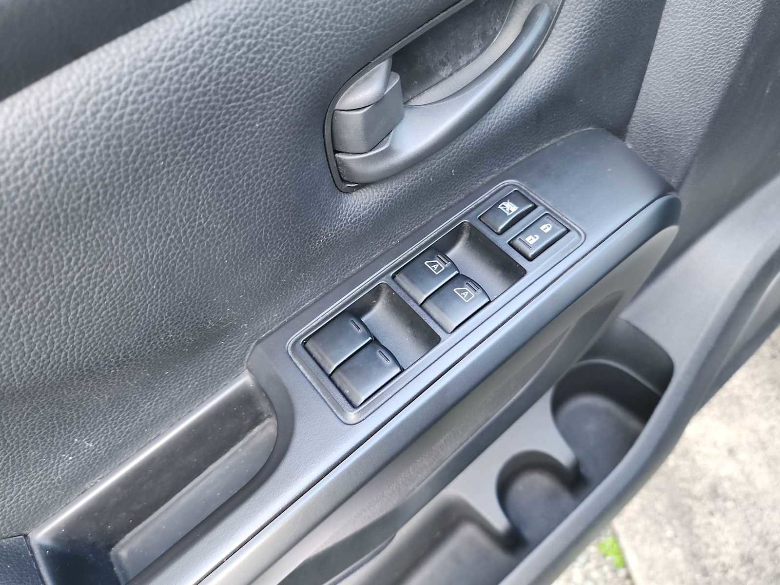 Used 2021 Nissan Titan S w/ S Utility Package image 14