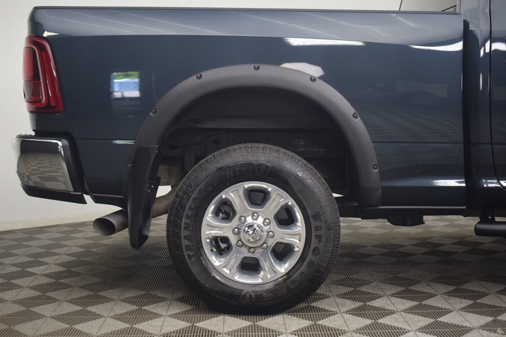 Used 2025 RAM 2500 Big Horn AWD/4WD image 31