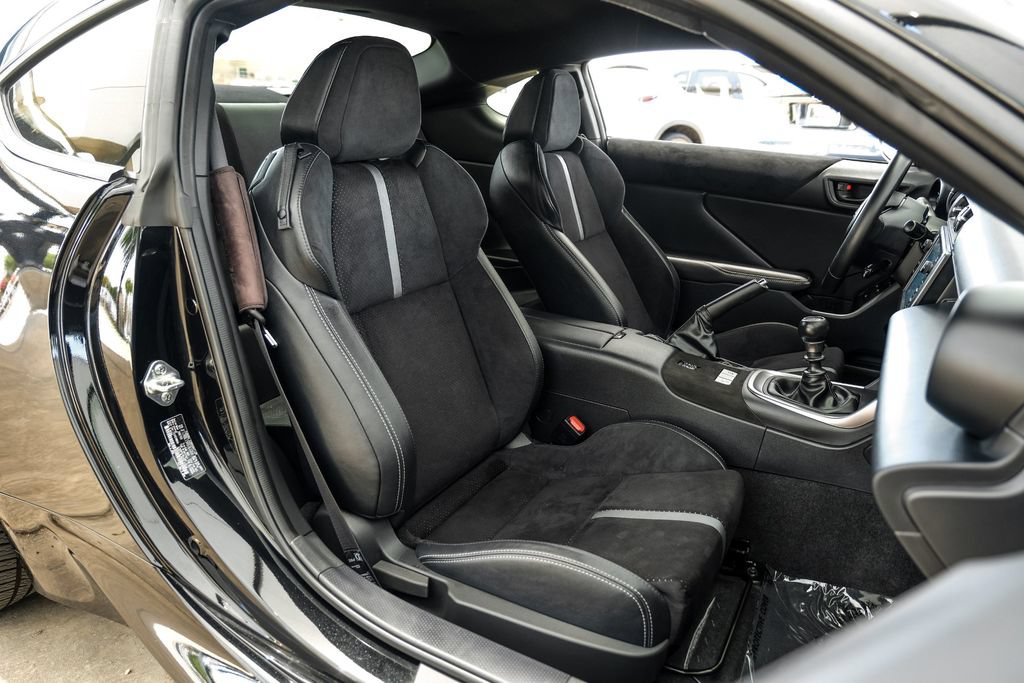 Used 2024 Toyota GR86 Premium w/ Performance Package RWD image 36