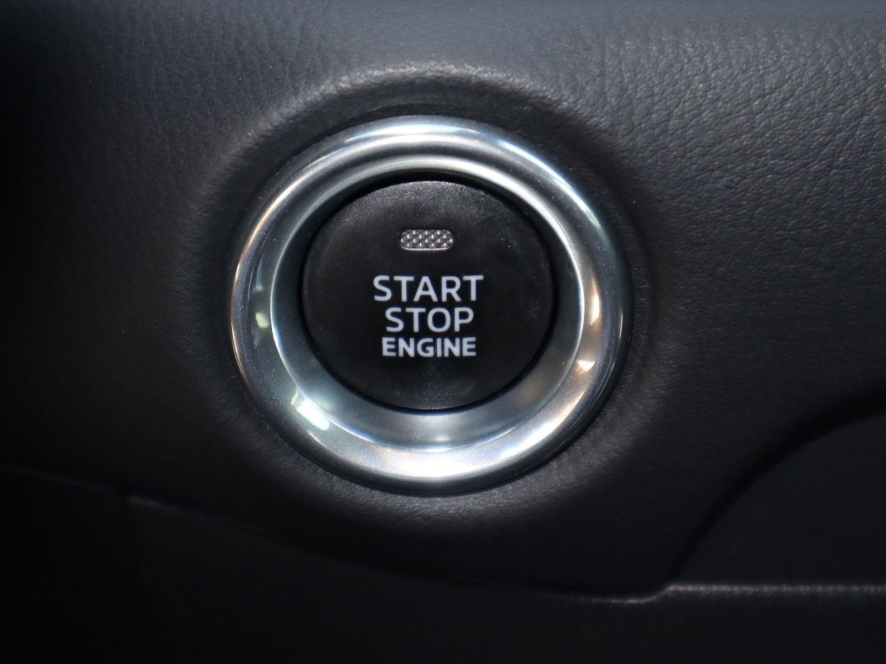 Used 2019 MAZDA CX-5 Touring image 22