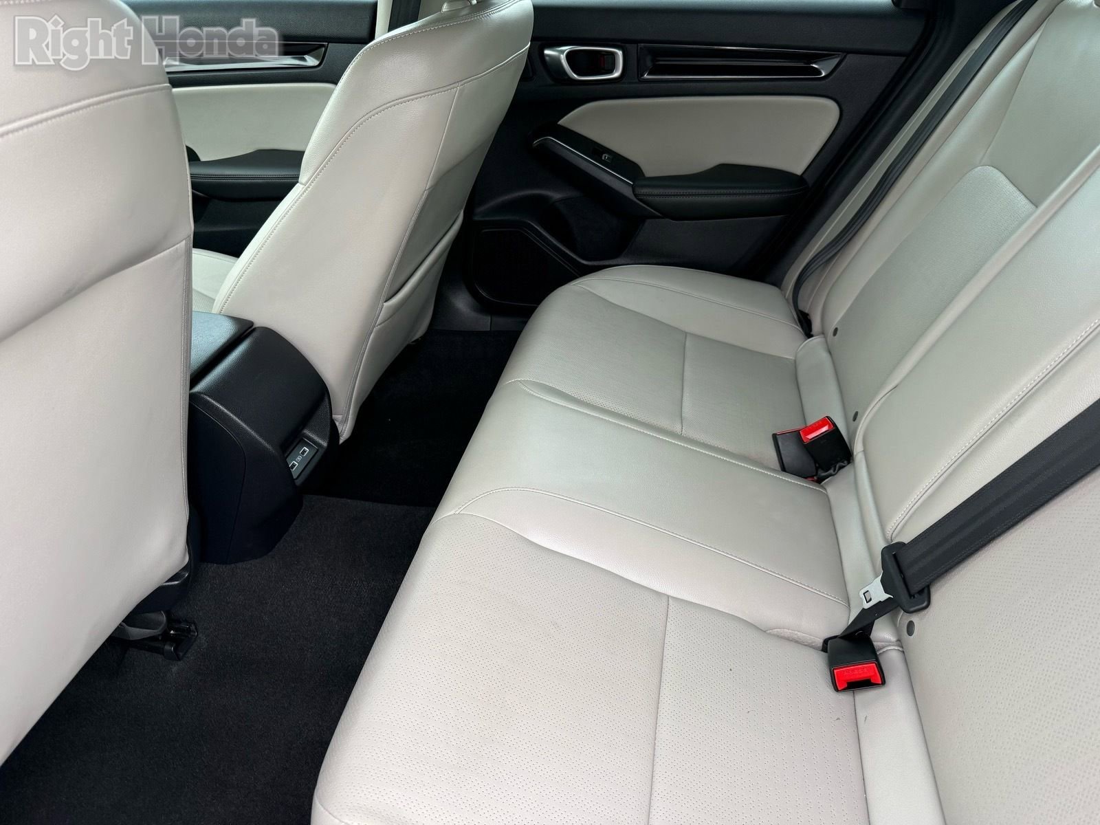 Used 2024 Honda Civic Touring image 27