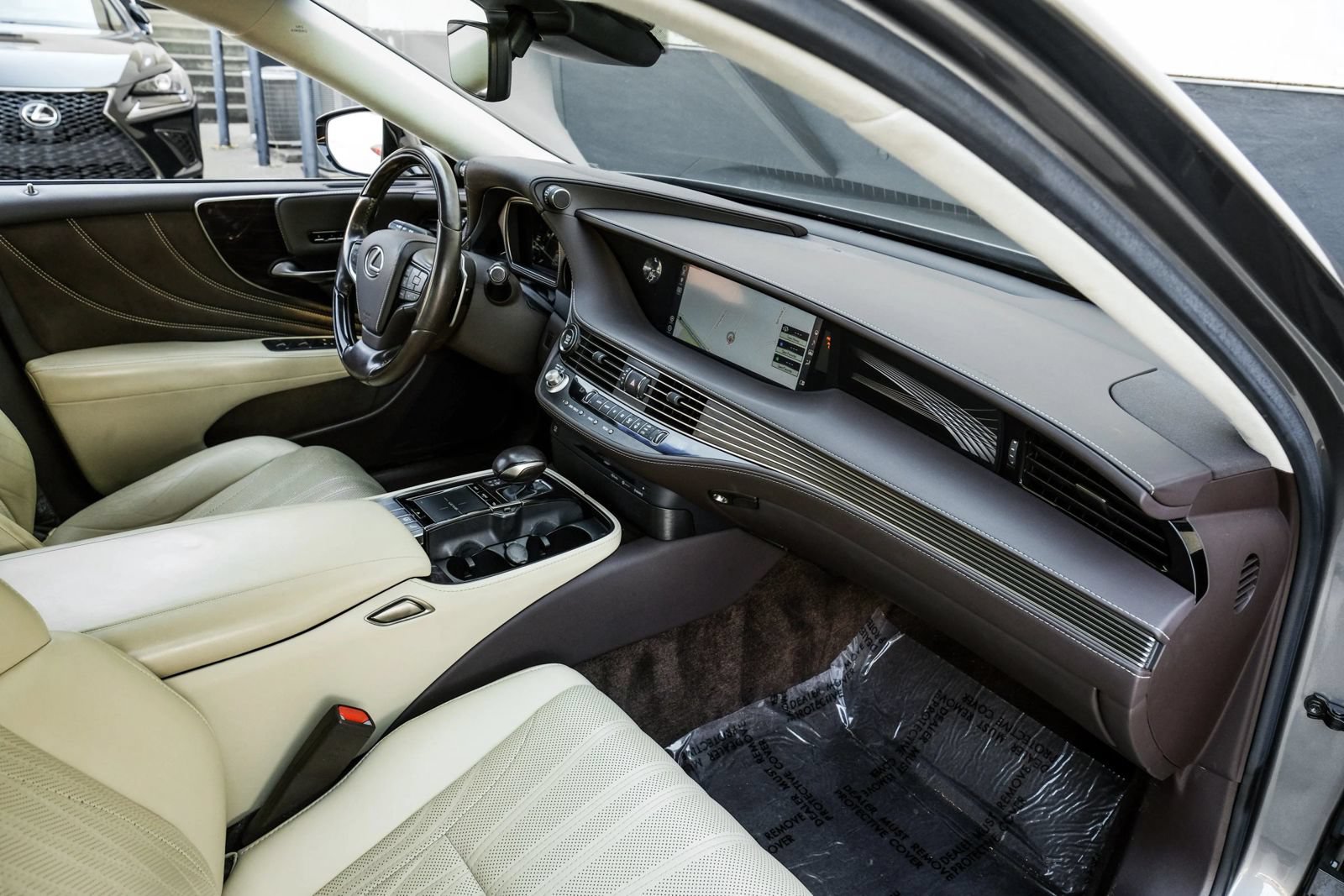Used 2018 Lexus LS 500 AWD w/ Interior Upgrade Package image 18