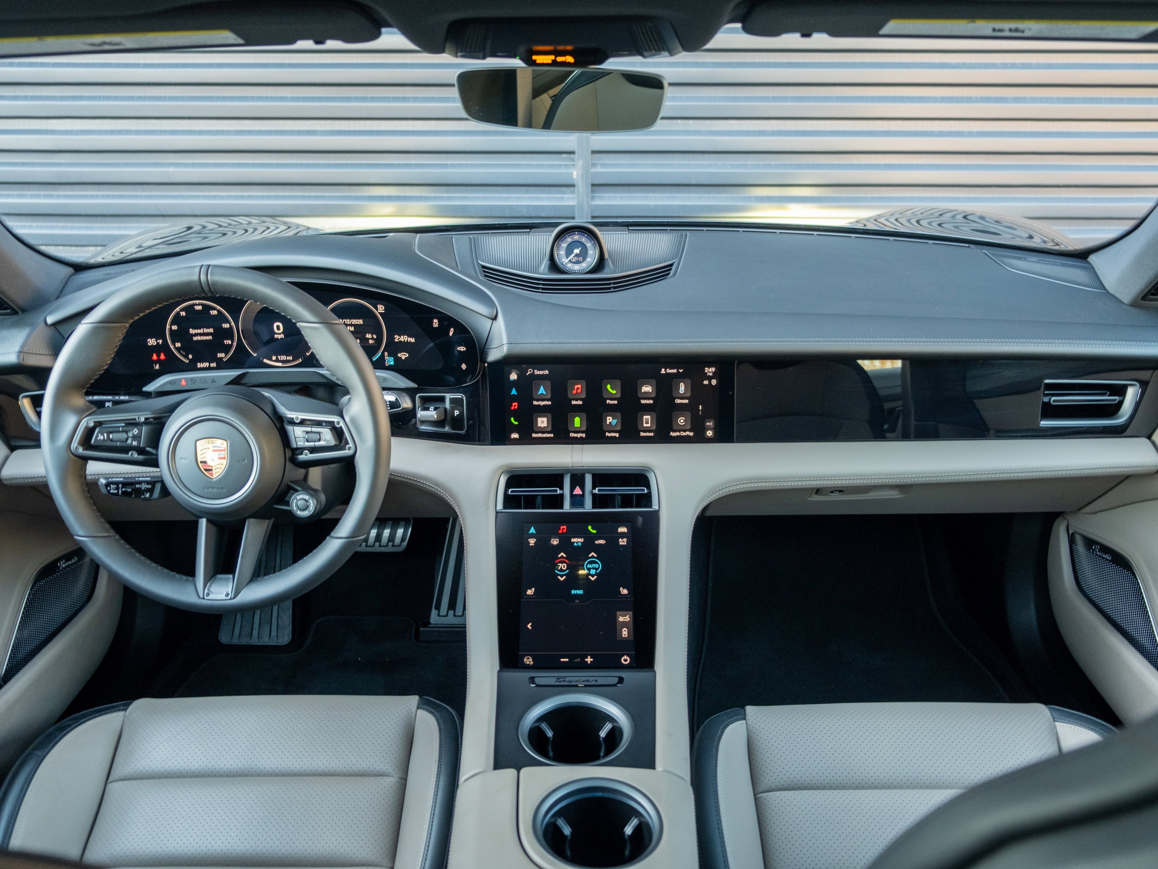 Used 2025 Porsche Taycan 4S image 21