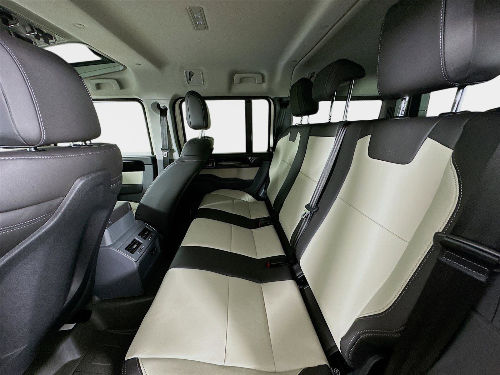 New 2025 INEOS Grenadier Fieldmaster Edition image 39