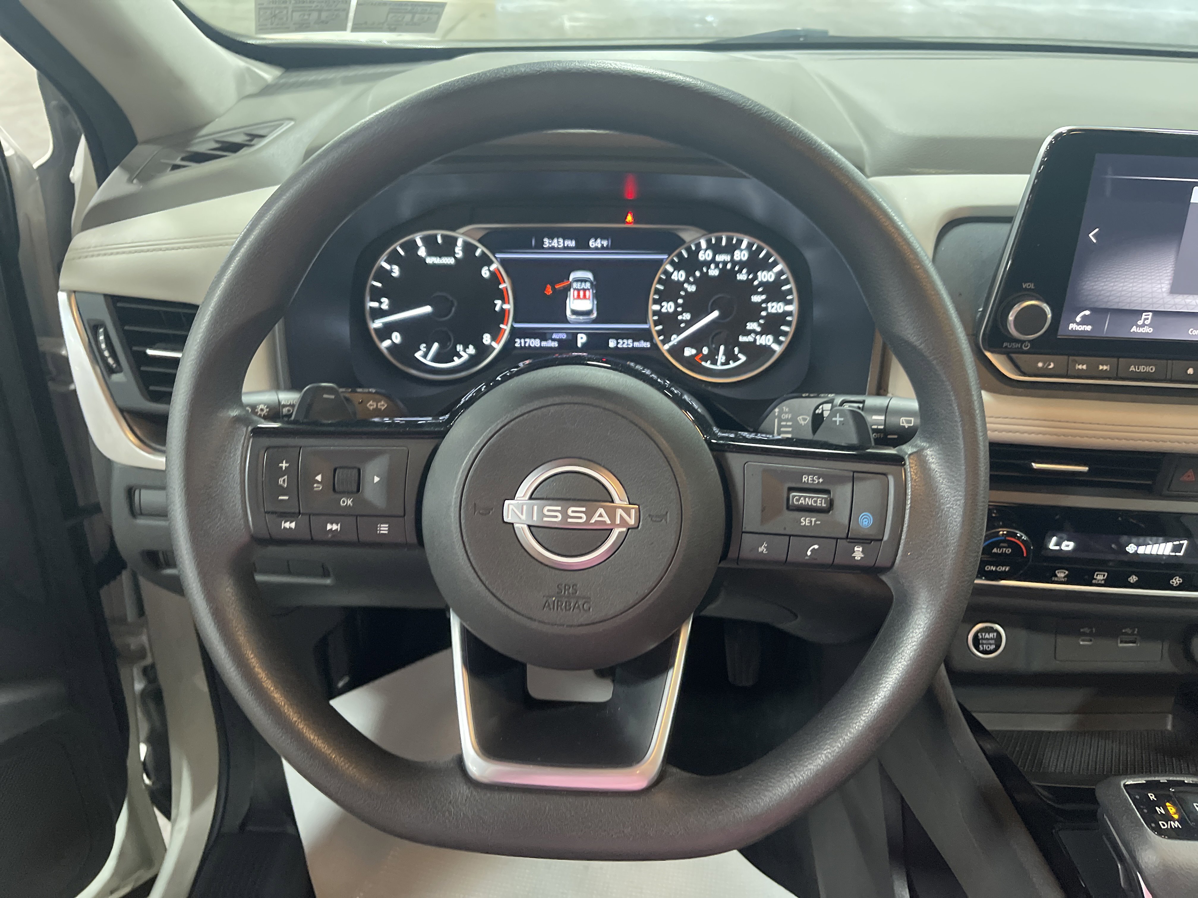 Used 2023 Nissan Rogue SV image 17