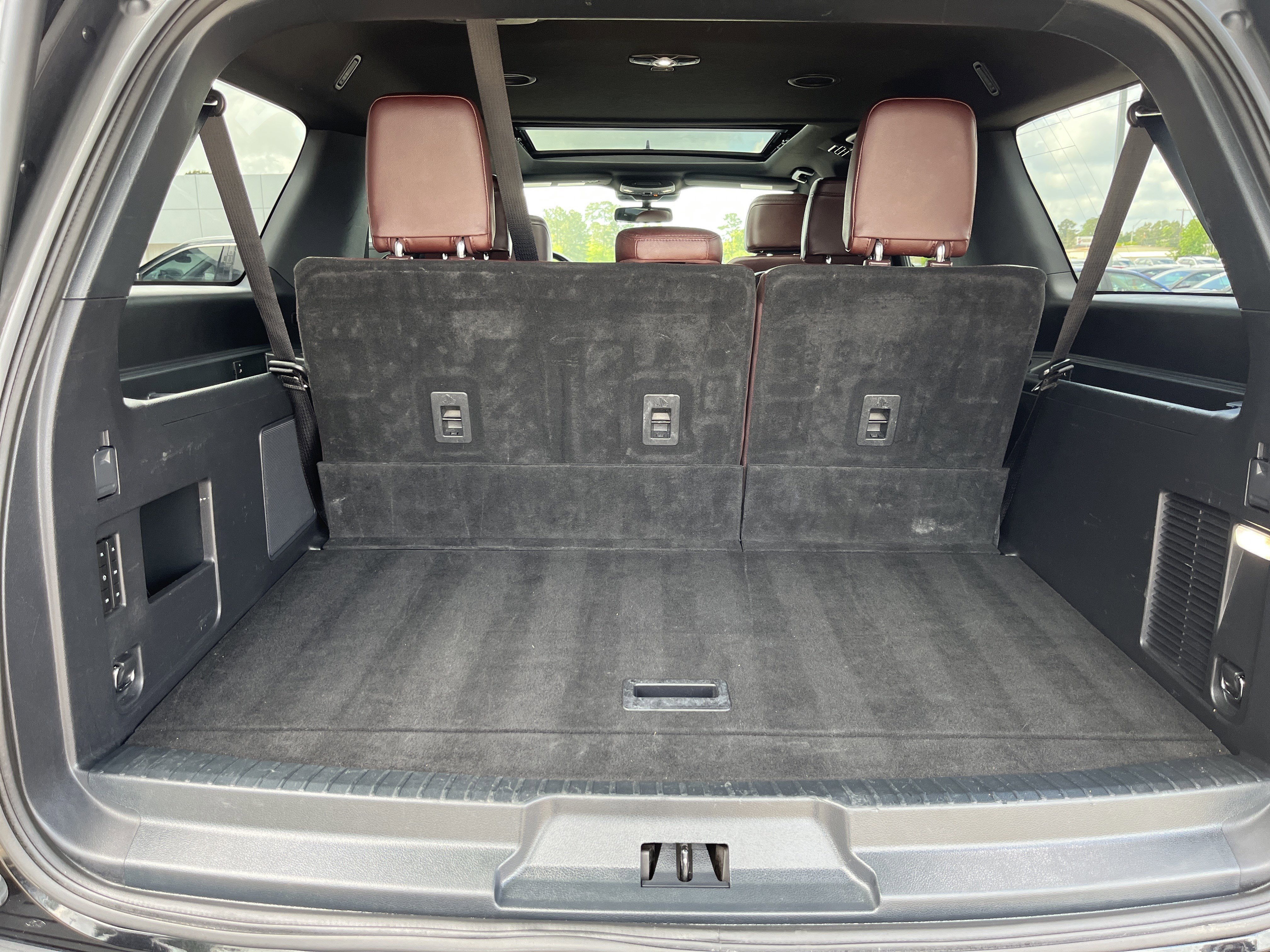 Used 2024 Ford Expedition Max Limited RWD image 16