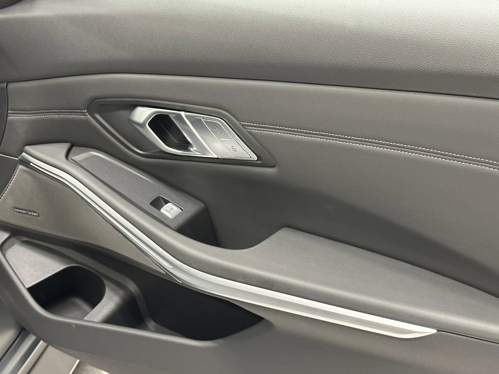 Used 2025 BMW M3 Competition w/ Executive Package image 18