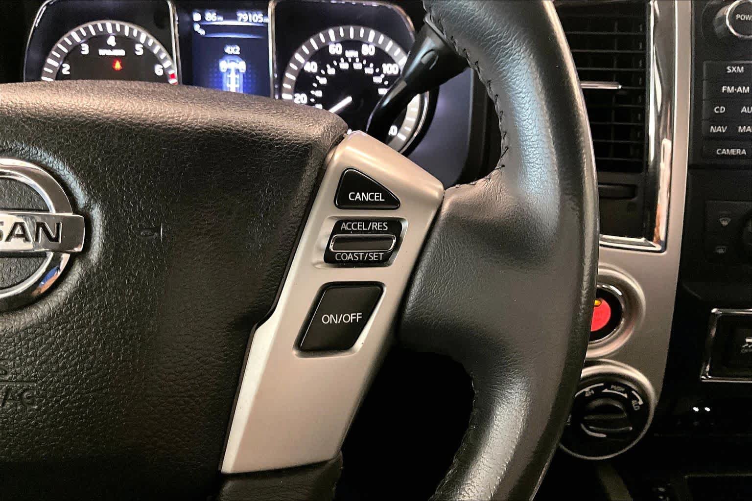 Used 2018 Nissan Titan SV w/ SV Convenience Package AWD/4WD image 23