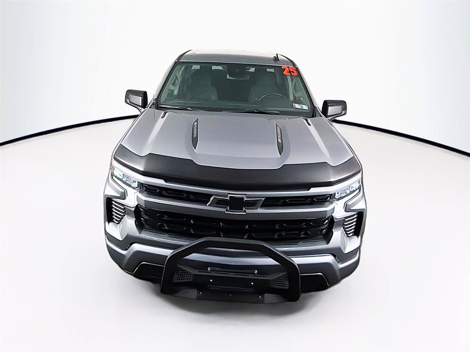 Used 2025 Chevrolet Silverado 1500 RST w/ Dark Appearance Package AWD/4WD image 13