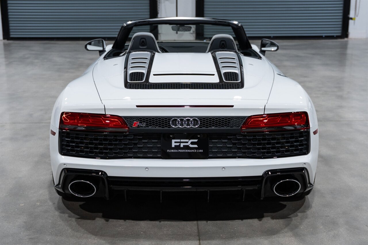 Used 2021 Audi R8 V10 RWD image 4