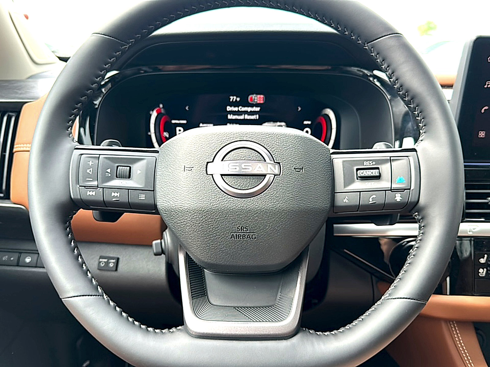 New 2026 Nissan Pathfinder Platinum w/ Lighting Package FWD image 19