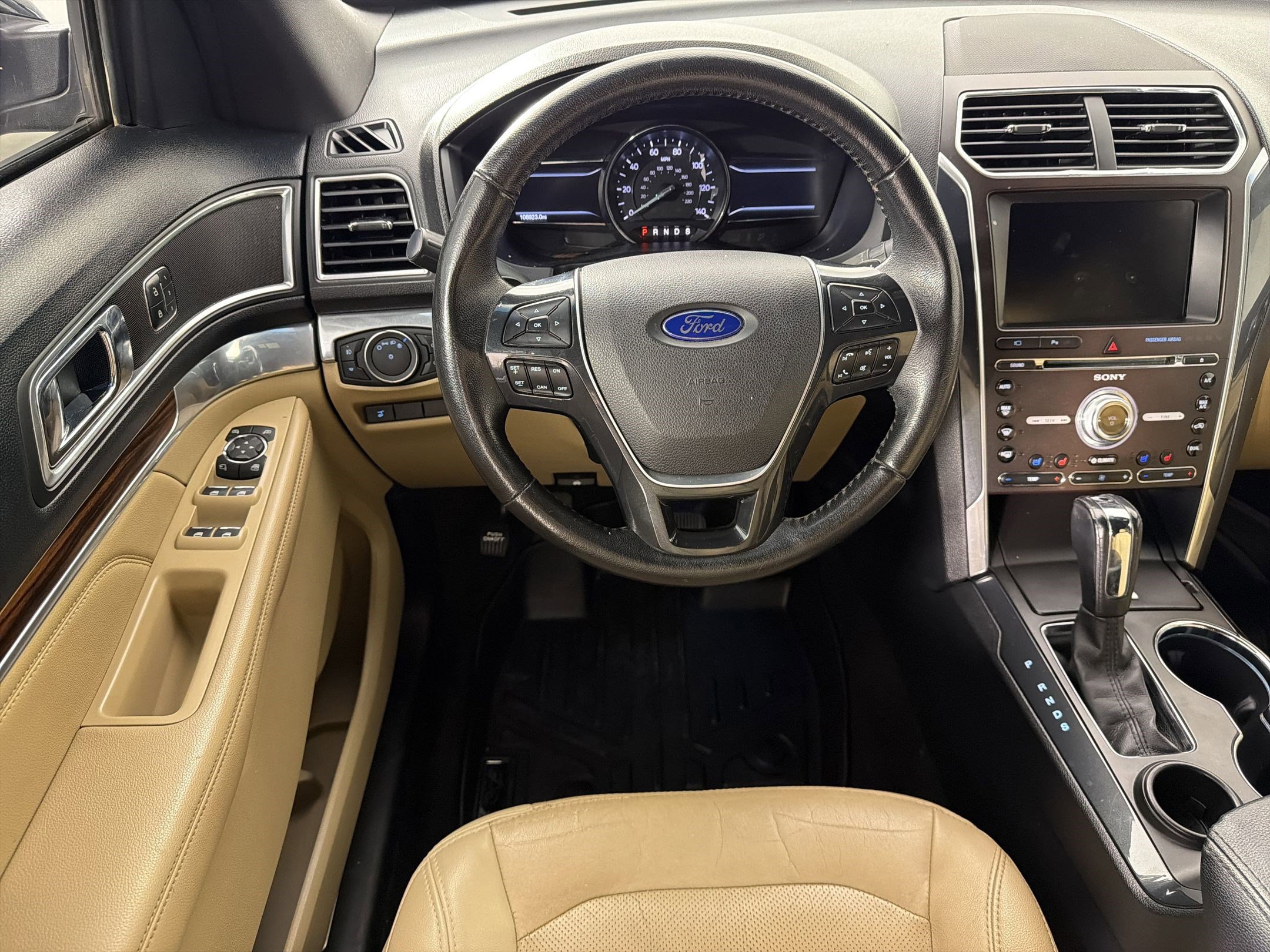 Used 2016 Ford Explorer Limited image 26