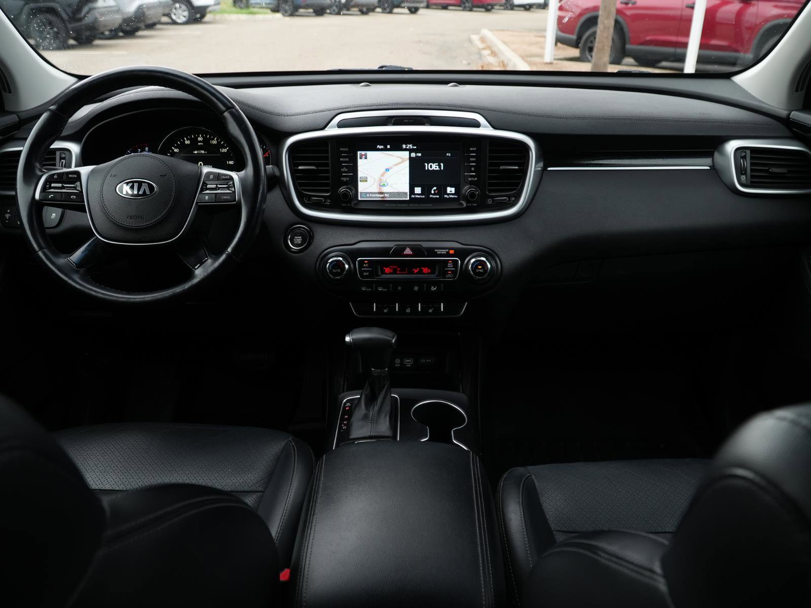 Used 2019 Kia Sorento EX w/ EX Touring Package image 17