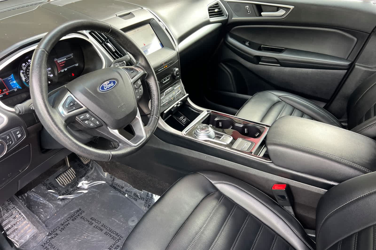 Used 2019 Ford Edge SEL w/ Equipment Group 201A AWD/4WD image 11