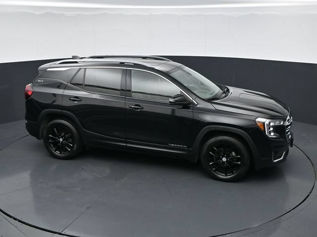 Used 2023 GMC Terrain SLT w/ Infotainment Package II AWD/4WD image 33