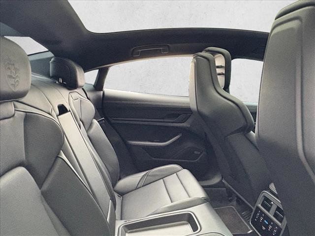 Used 2024 Porsche Taycan 4S image 21