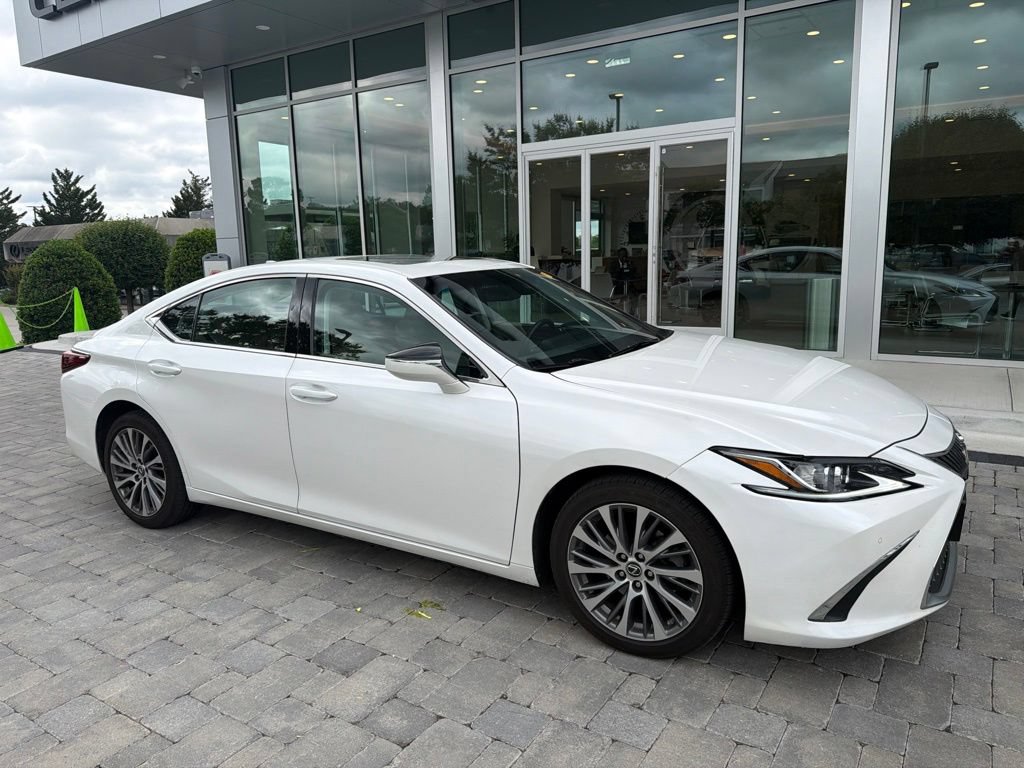 Certified 2021 Lexus ES 250 w/ Premium Package AWD/4WD image 10