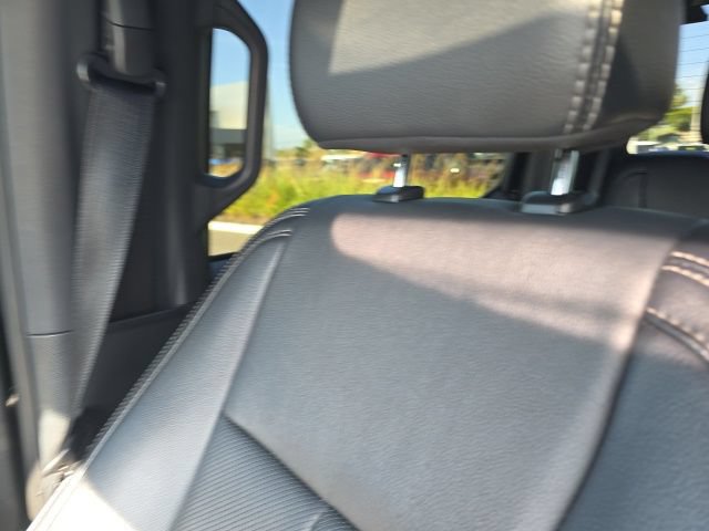 Certified 2022 Ford F250 Lariat w/ Black Appearance Package AWD/4WD image 16