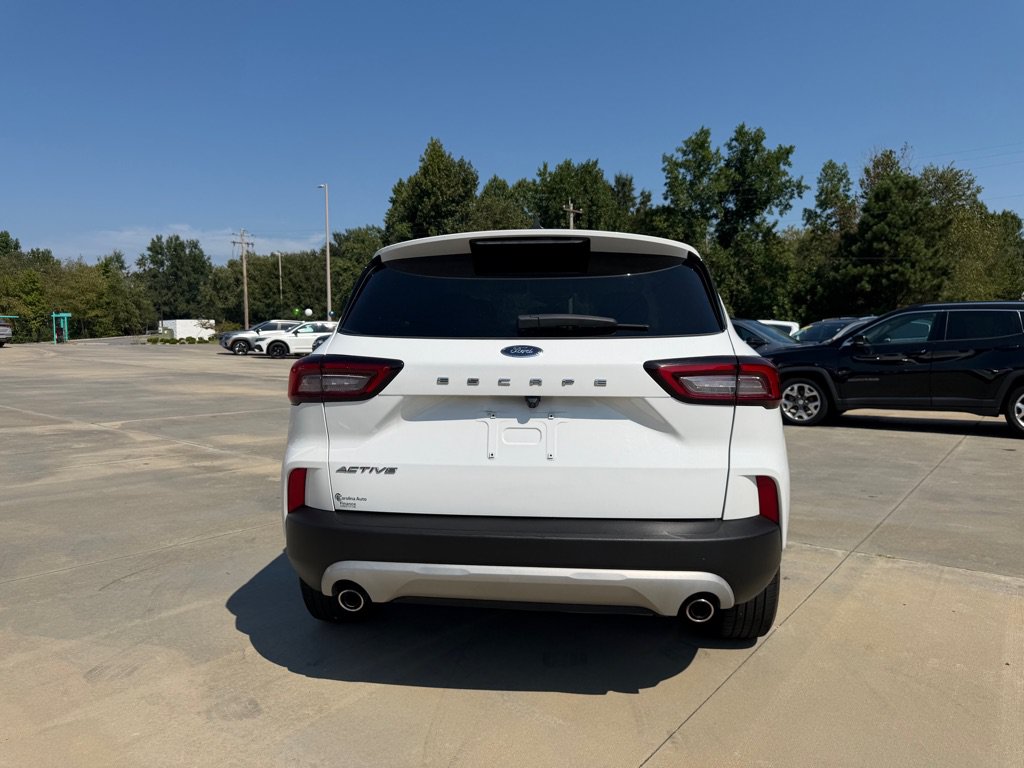 Used 2024 Ford Escape Active FWD image 5