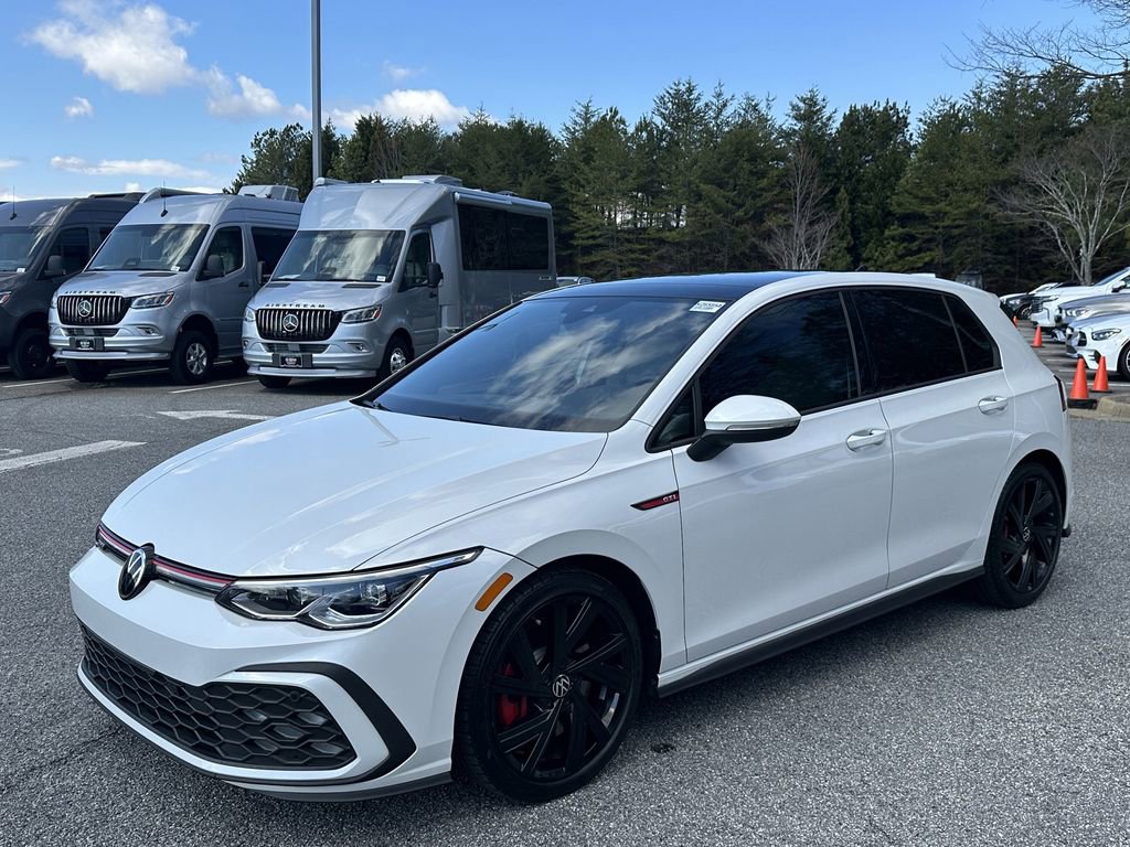 Used 2022 Volkswagen GTI SE image 4