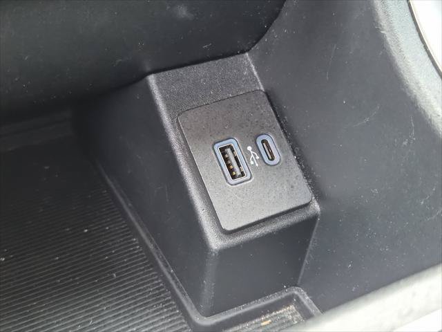 Used 2023 Ford Edge SEL AWD/4WD image 31