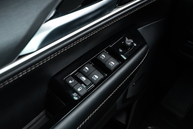 New 2026 Jeep Grand Wagoneer L Limited AWD/4WD image 23