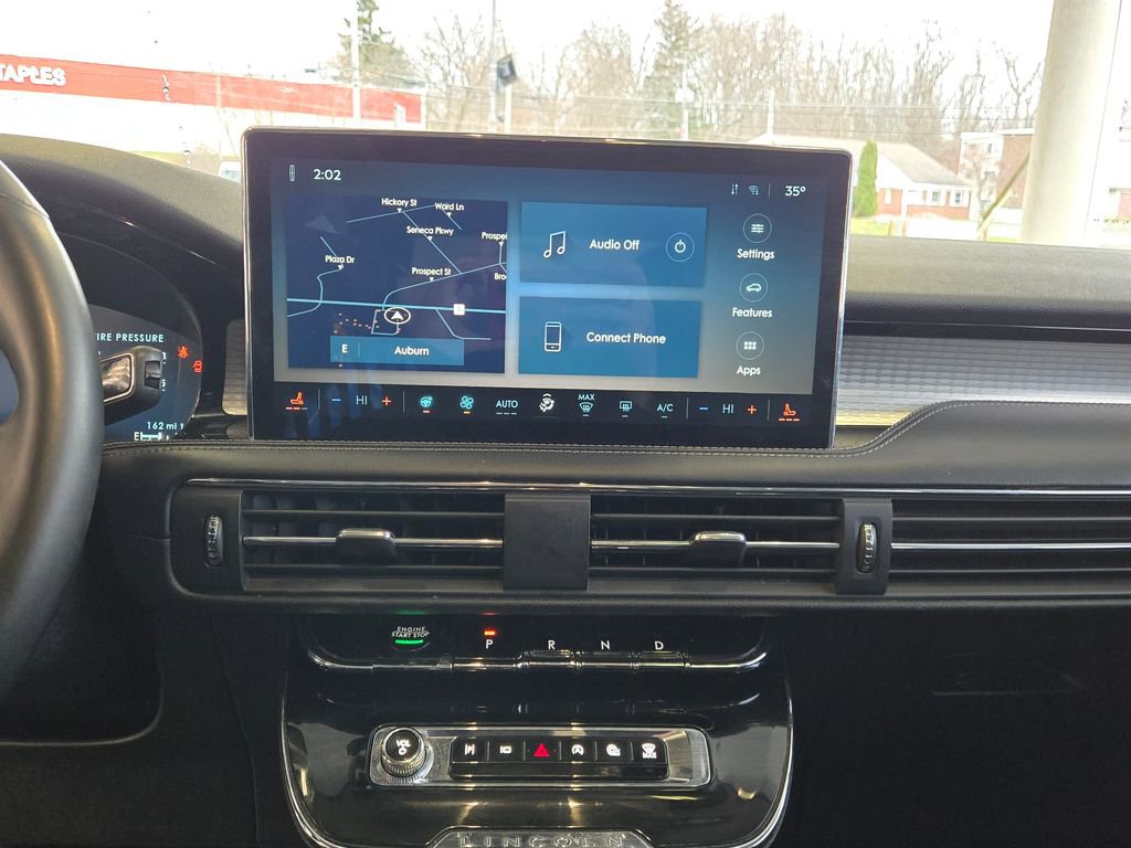 Used 2023 Lincoln Corsair AWD w/ Equipment Group 101A image 21