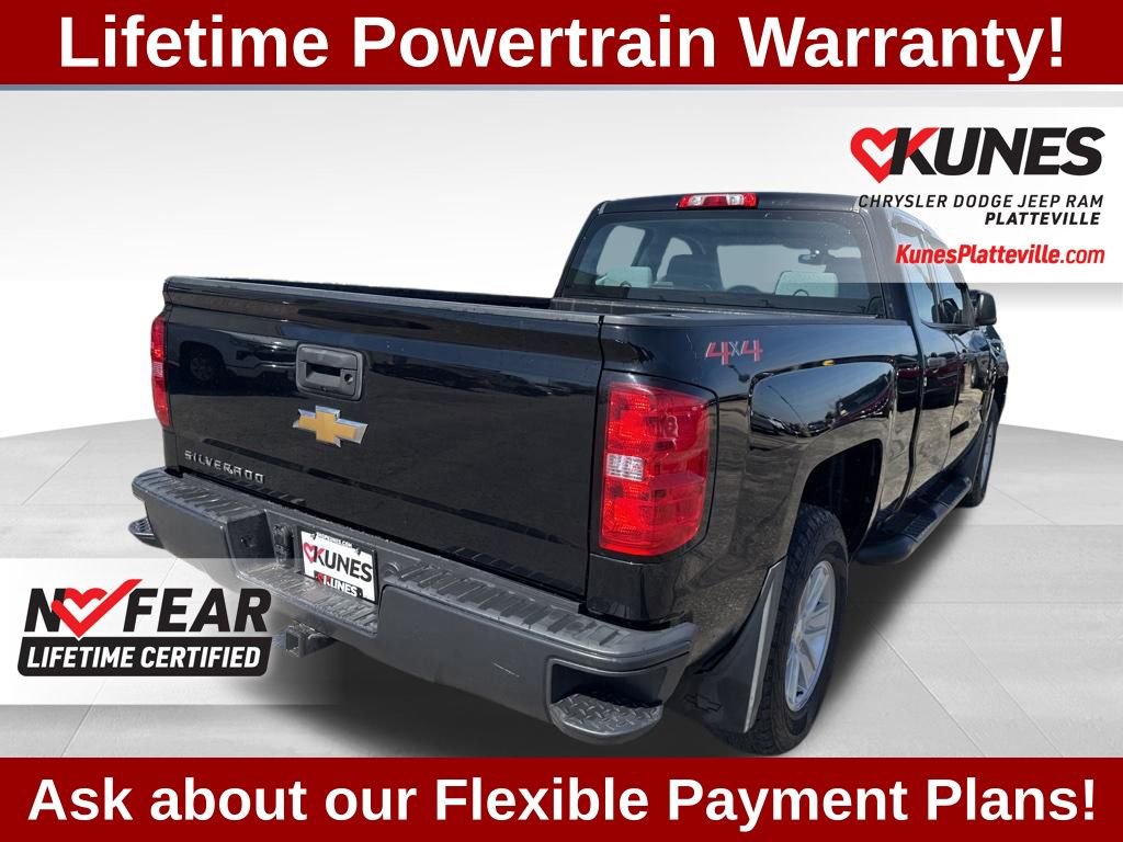 Used 2018 Chevrolet Silverado 1500 W/T w/ Trailering Package image 4