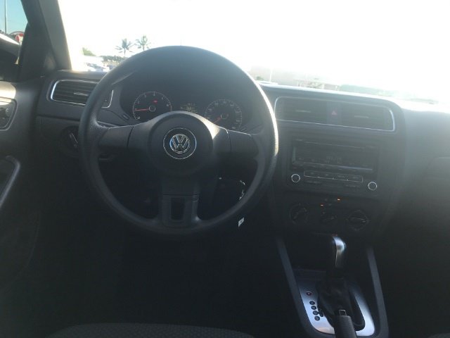 Used 2014 Volkswagen Jetta S FWD image 9