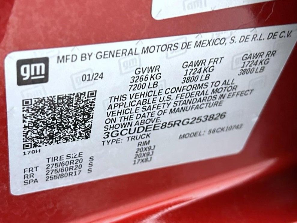 Used 2024 Chevrolet Silverado 1500 RST AWD/4WD image 27