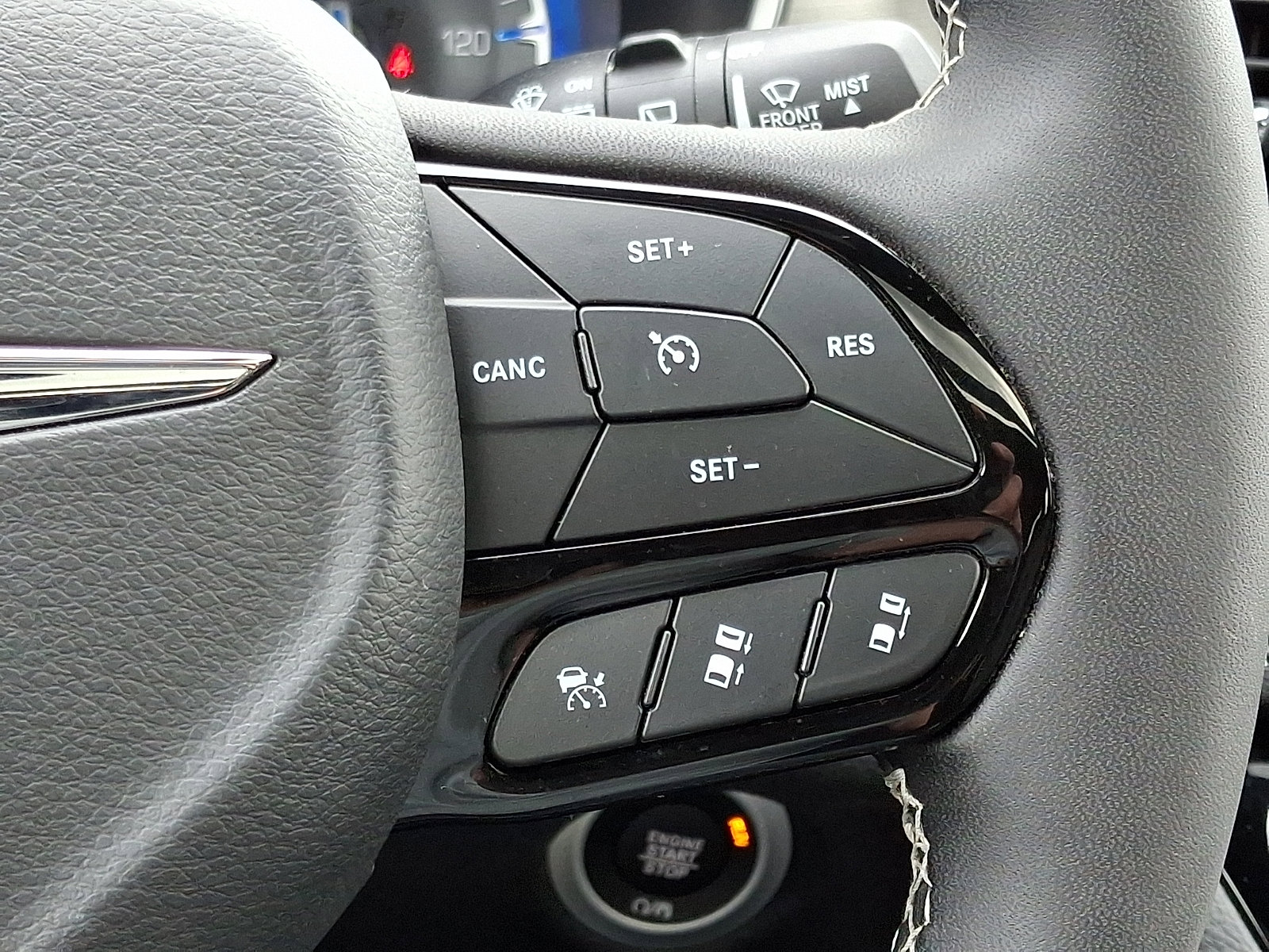 Certified 2024 Chrysler Pacifica Limited w/ S Appearance Package image 23