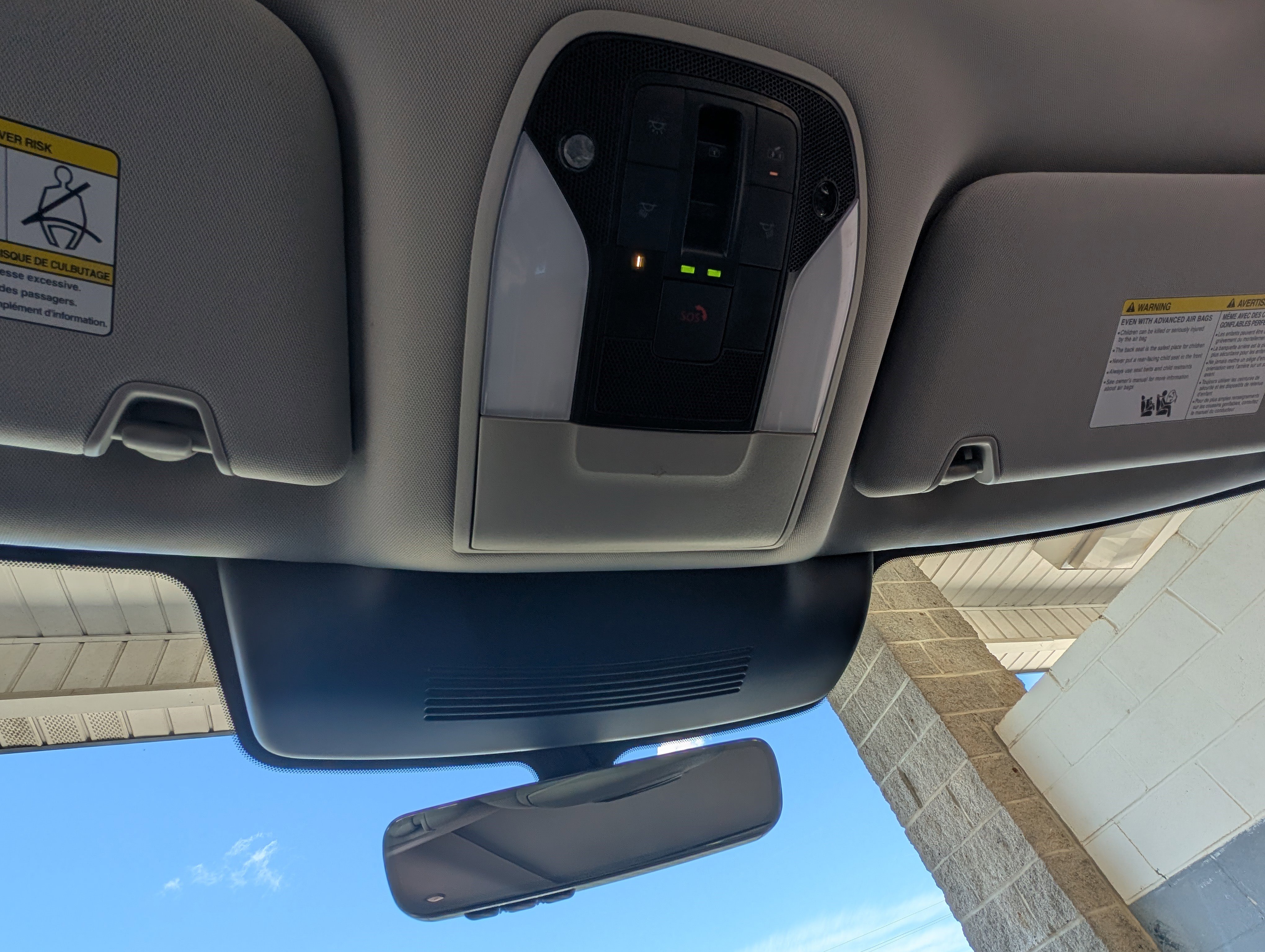 Used 2025 INFINITI QX60 Luxe FWD image 32