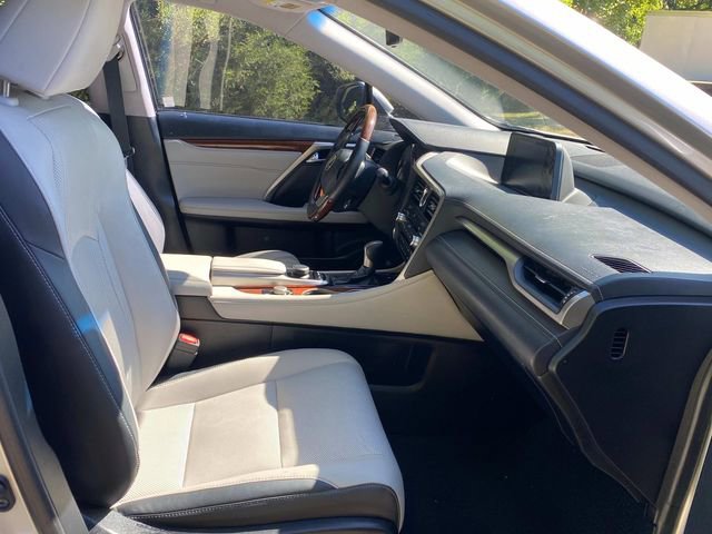 Used 2018 Lexus RX 350L FWD w/ Premium Package image 36
