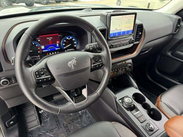 Used 2023 Ford Bronco Sport Outer Banks w/ Tech Package image 3