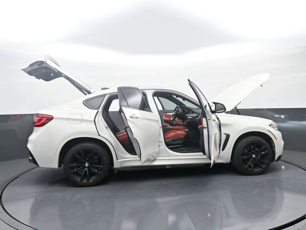 Used 2017 BMW X6 xDrive50i AWD/4WD image 45