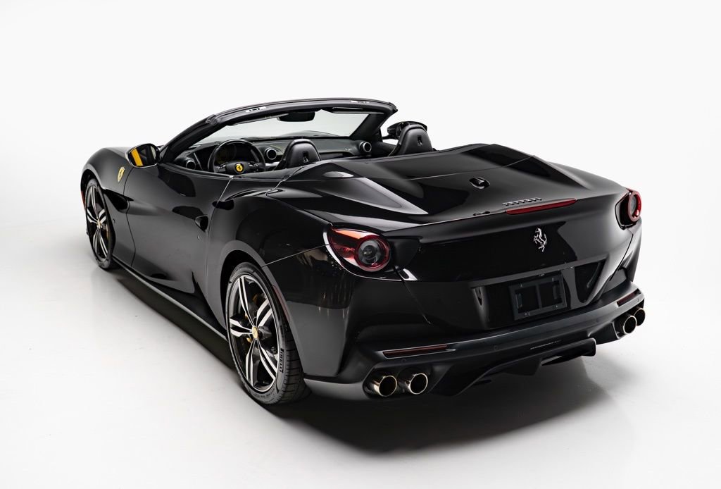 Used 2019 Ferrari Portofino image 9