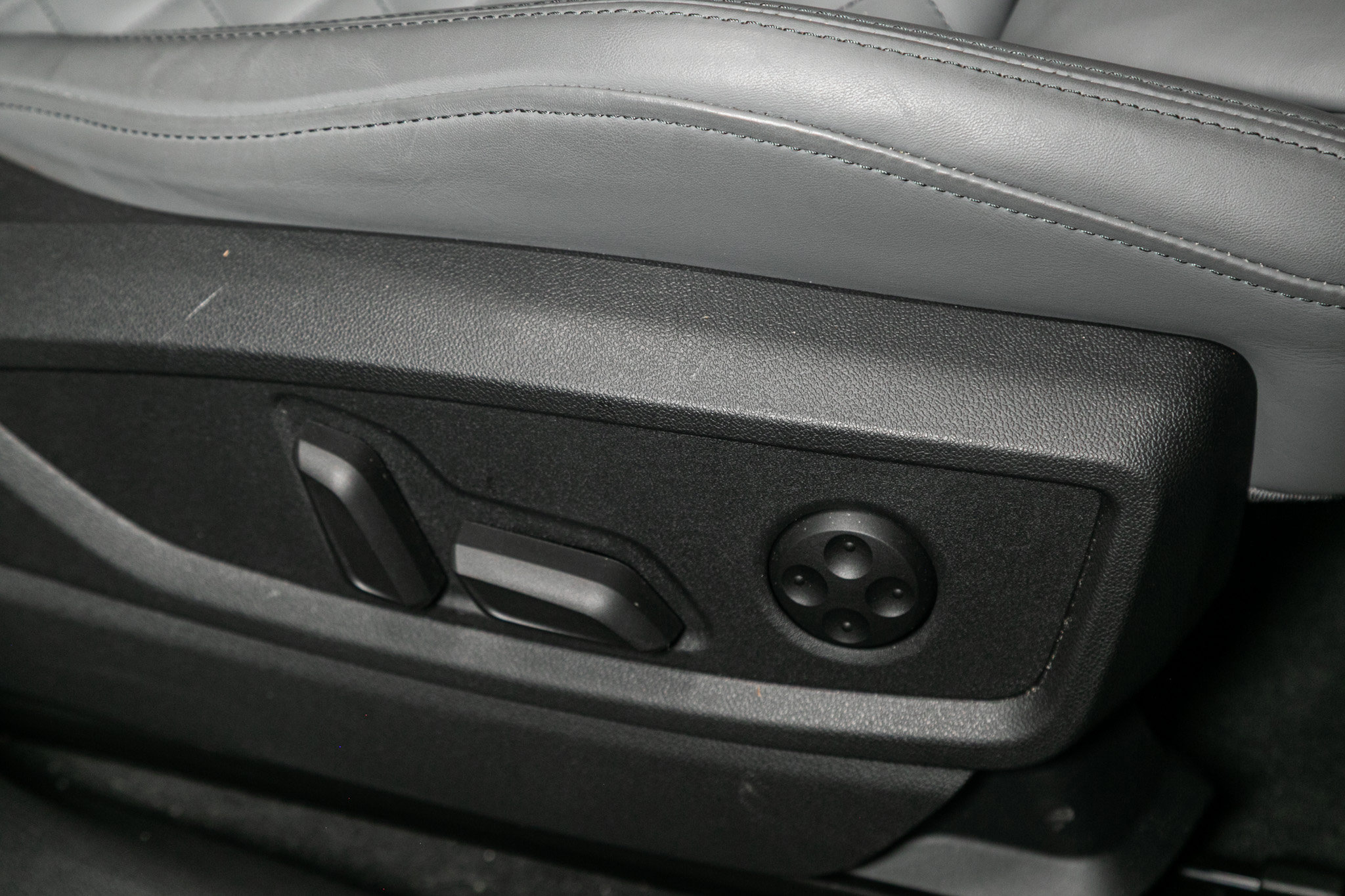 Used 2023 Audi SQ5 Prestige w/ Prestige Package image 26