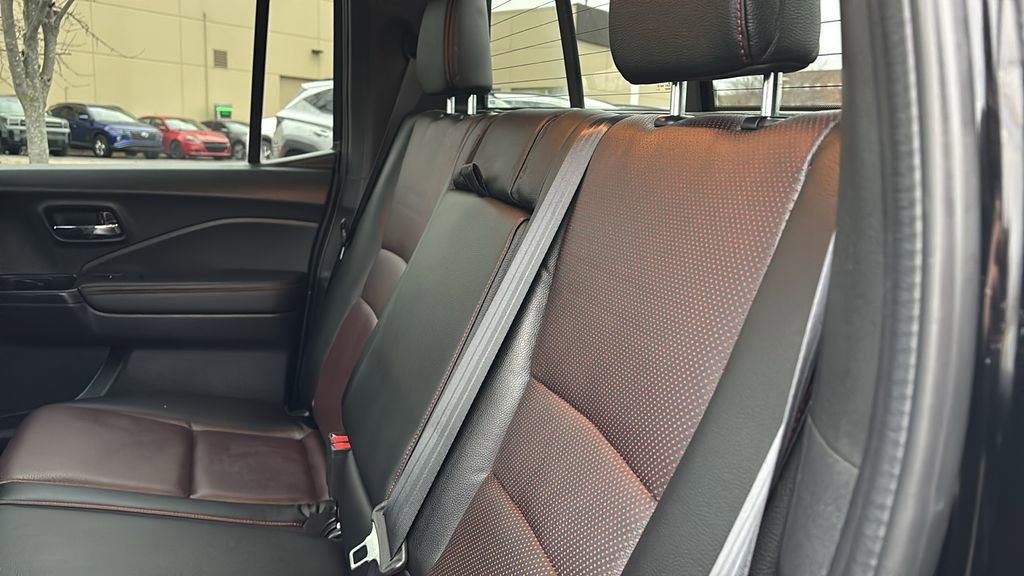 Certified 2023 Honda Ridgeline Black Edition image 30